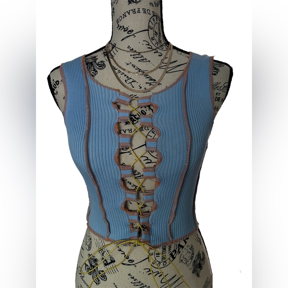 NWT Baby Blue Adjustable Peekaboo Top | Stretchy & Flattering - Picture 2 of 7